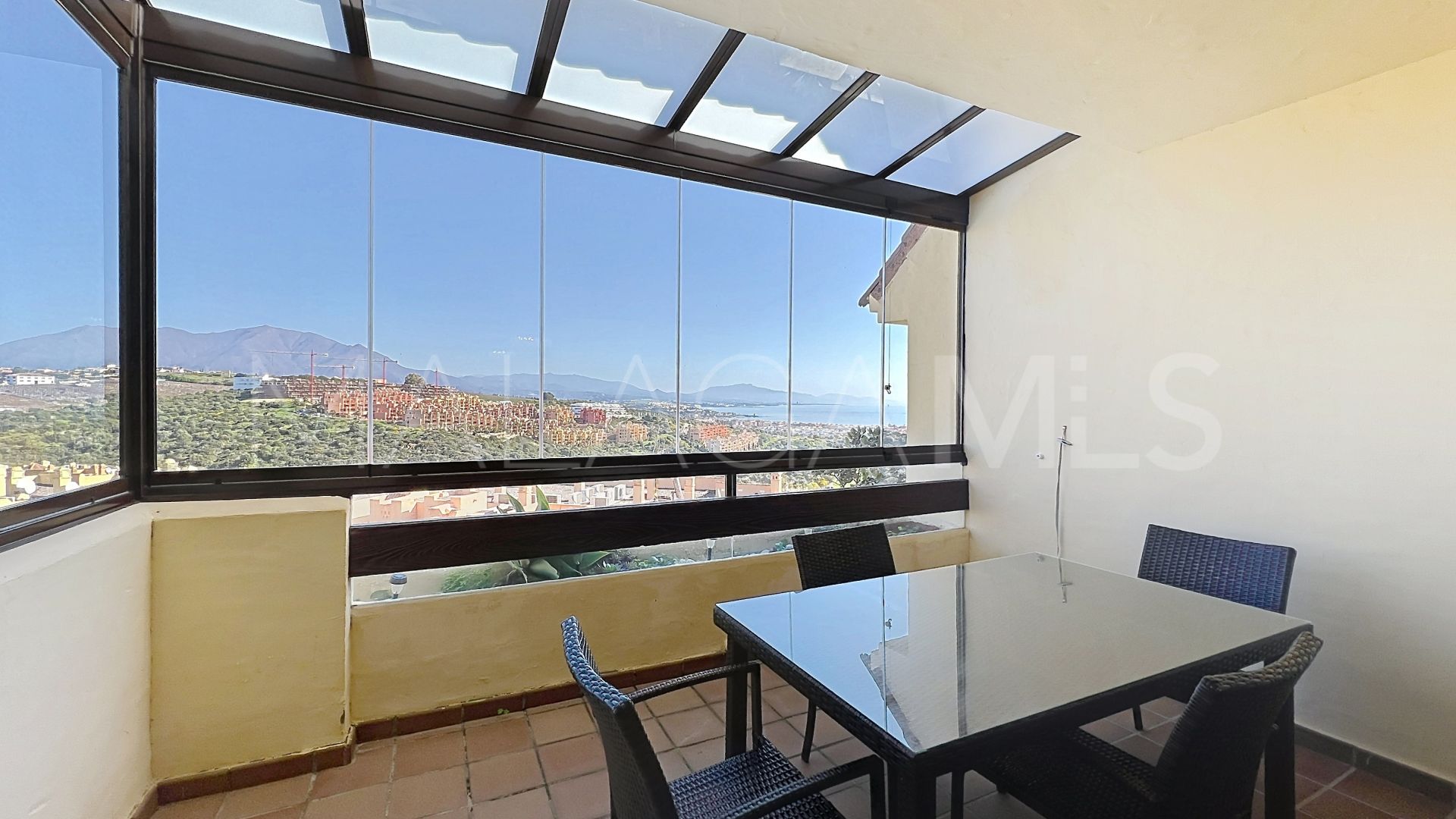 Wohnung for sale in Duquesa Village