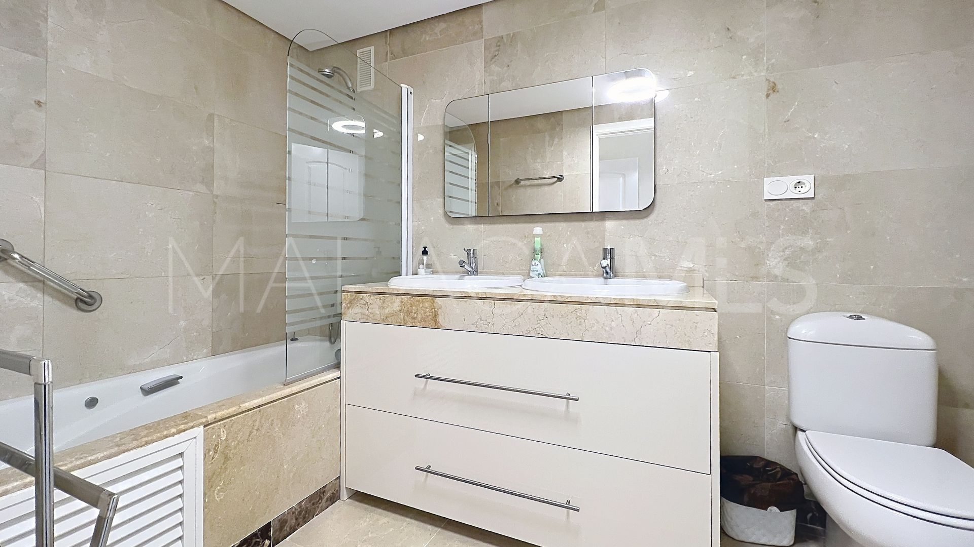 Wohnung for sale in Duquesa Village