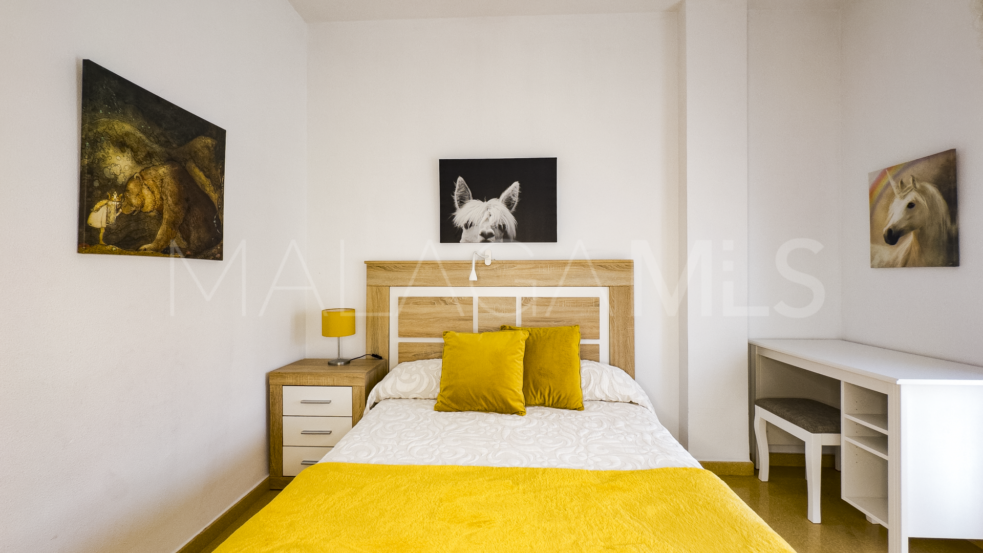 For sale Sabinillas apartment with 3 bedrooms