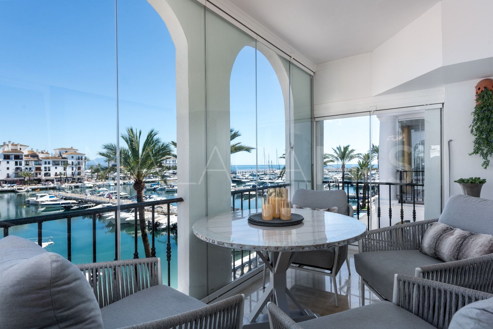 Lägenhet for sale in Marina Real