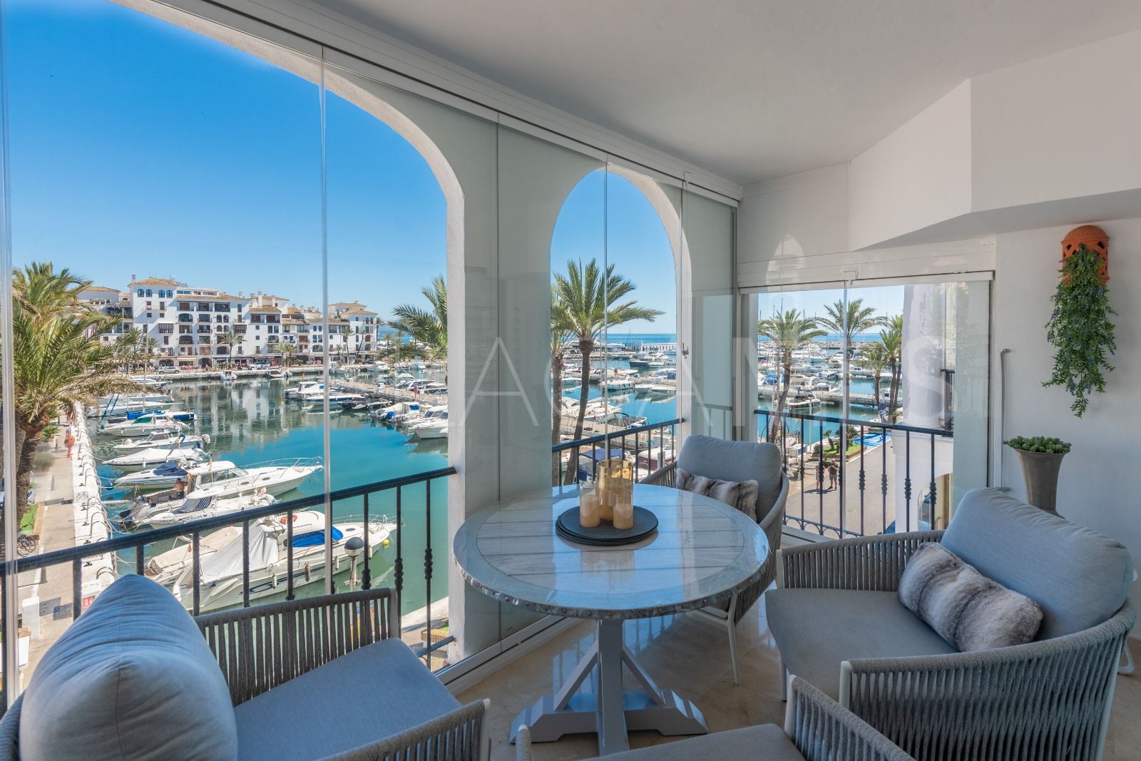 Apartment for sale in Marina Real