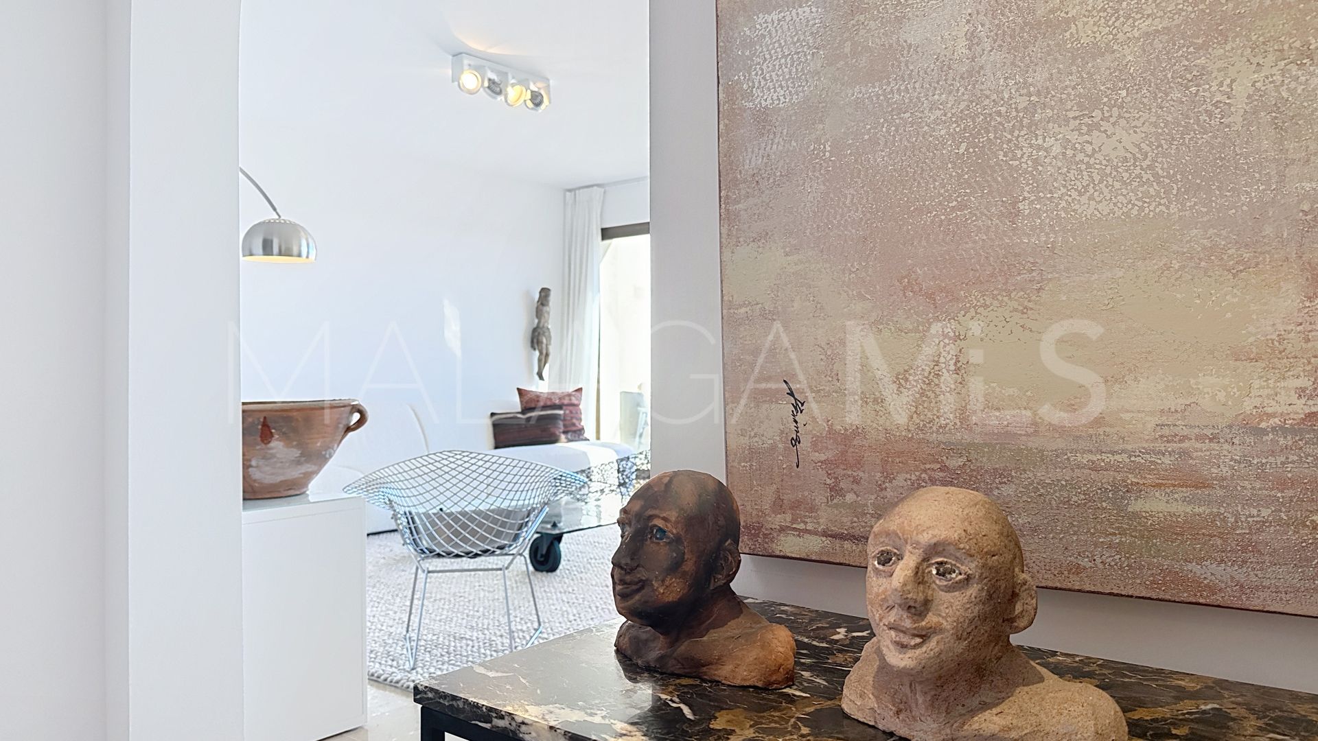 For sale penthouse in Duquesa Village with 3 bedrooms