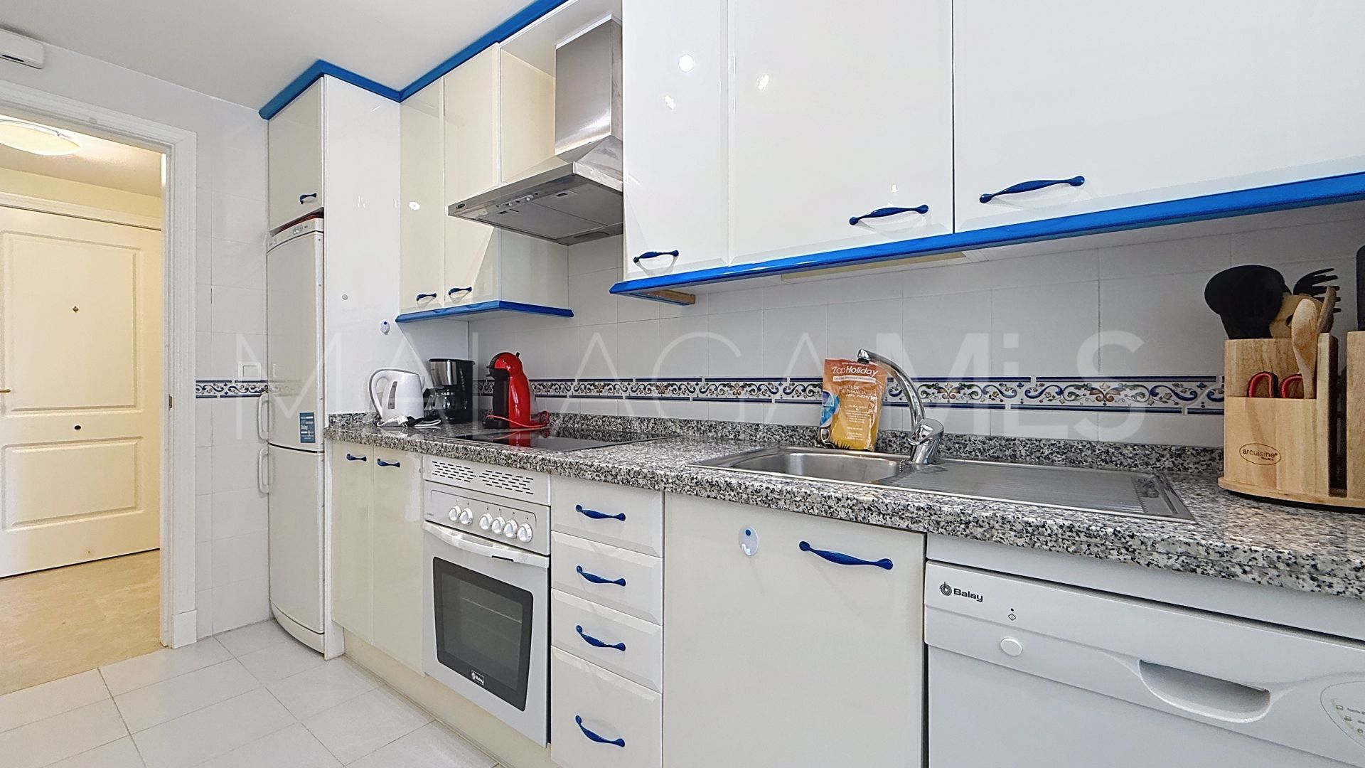 Marina Real apartment for sale