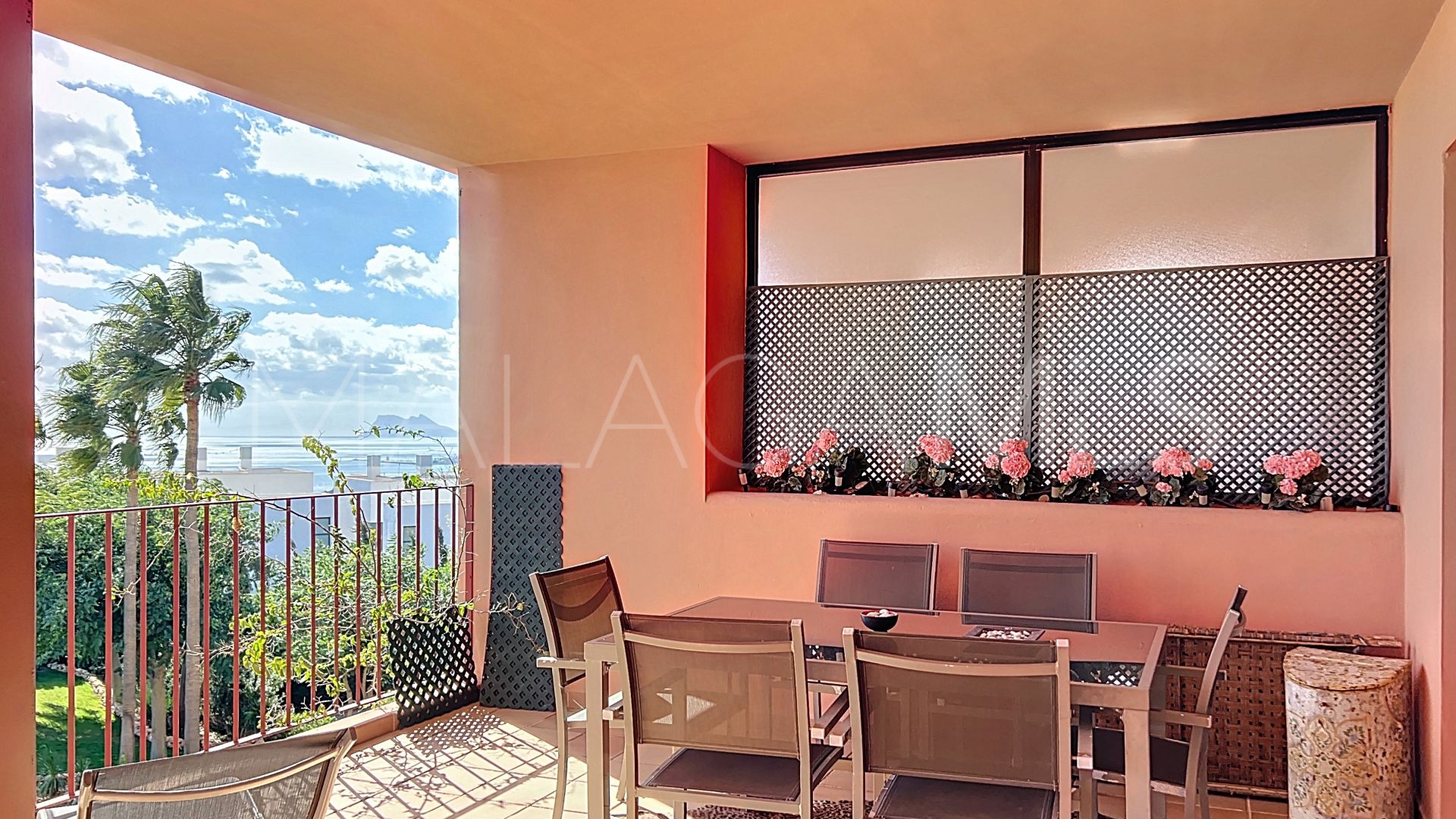 Lägenhet for sale in Bahia de las Rocas