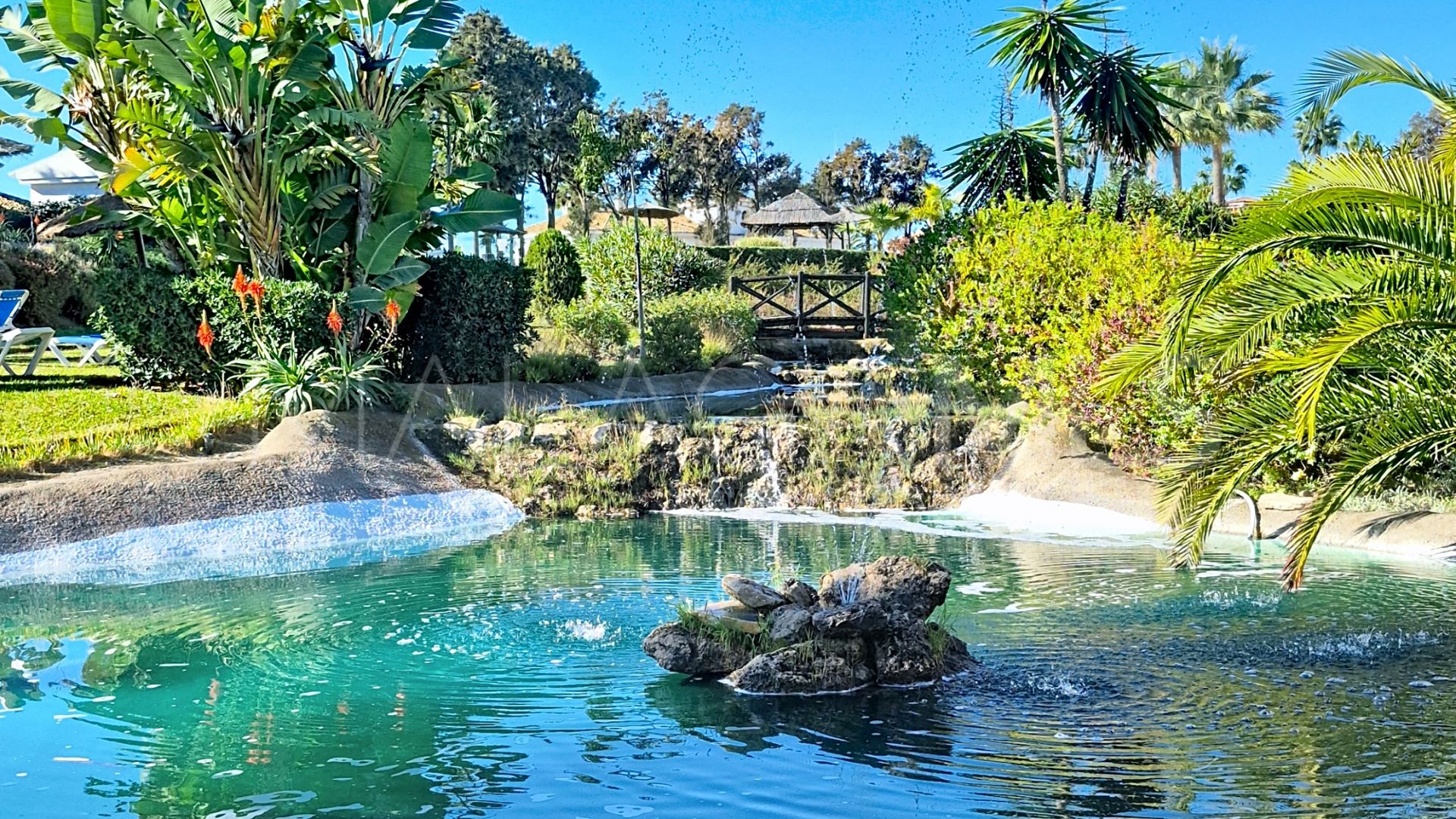 Tvåvånings takvåning for sale in Duquesa Suites