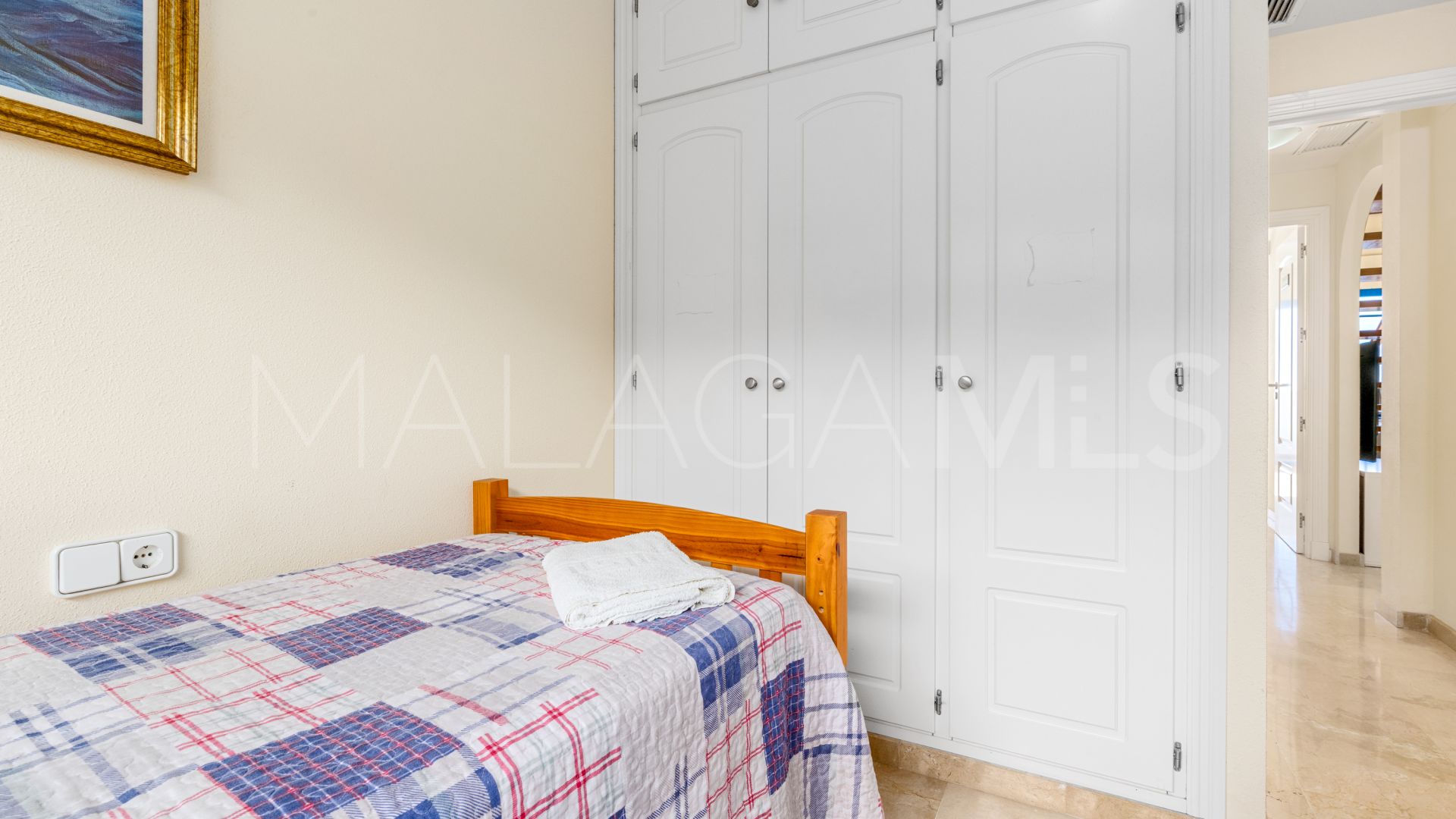 Duplex penthouse for sale in Duquesa Suites