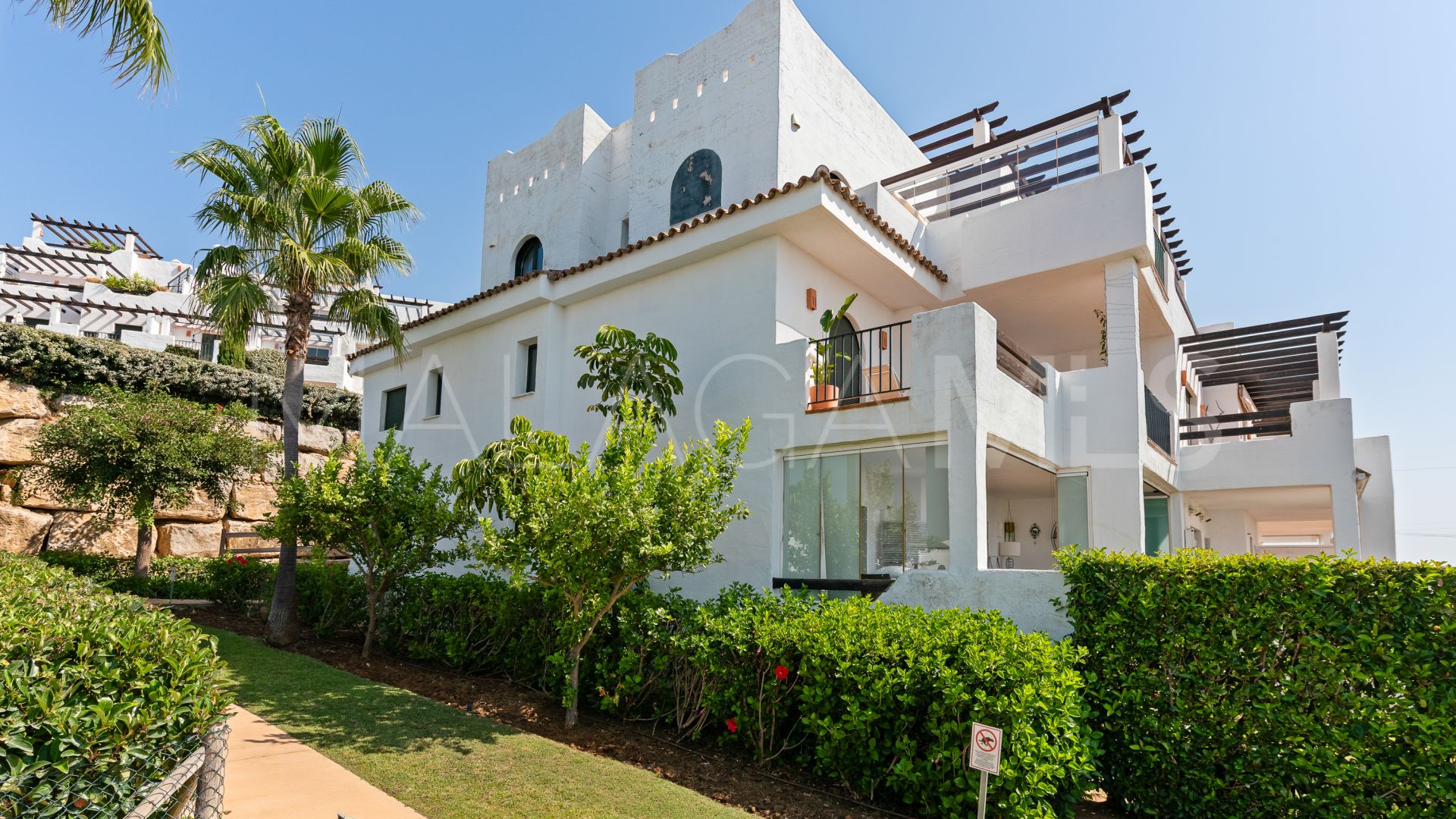 Takvåning for sale in Augusta Sea and Golf