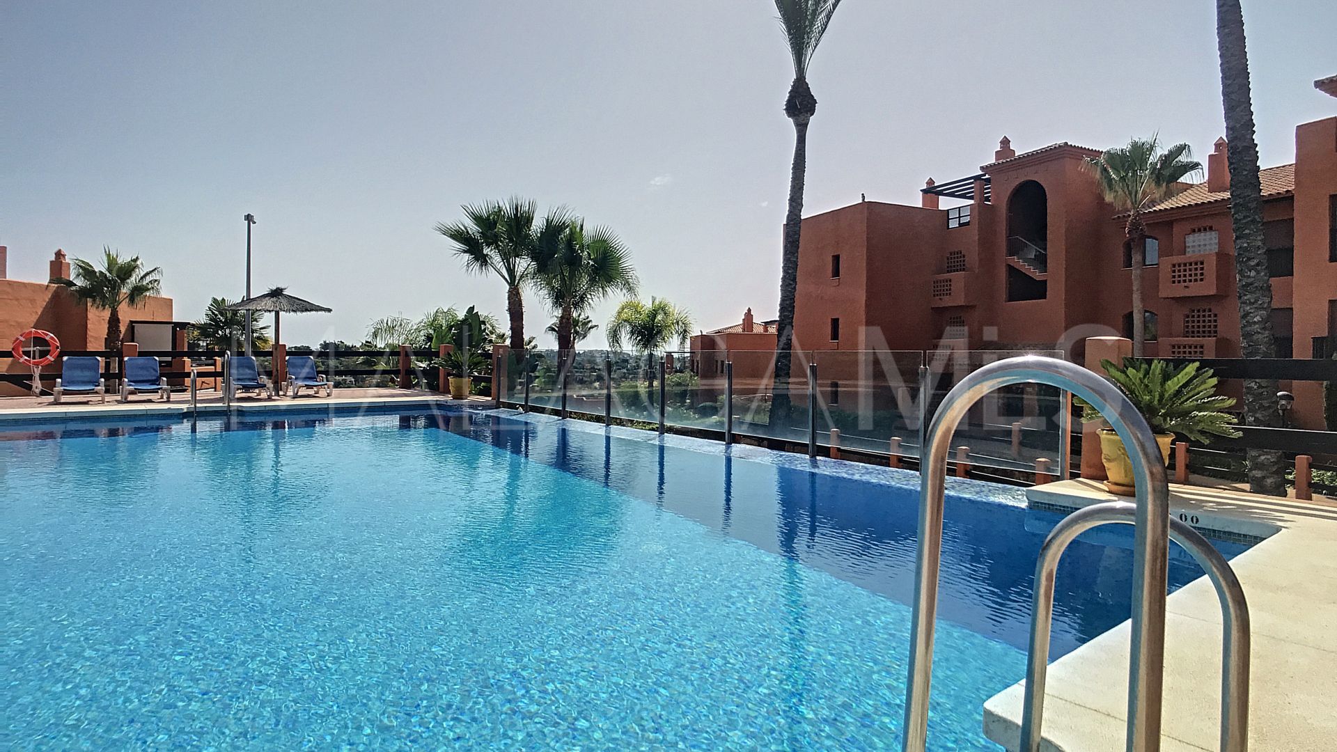 For sale ground floor apartment in Gazules del Sol