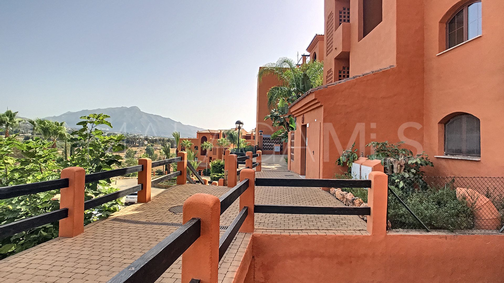 For sale ground floor apartment in Gazules del Sol