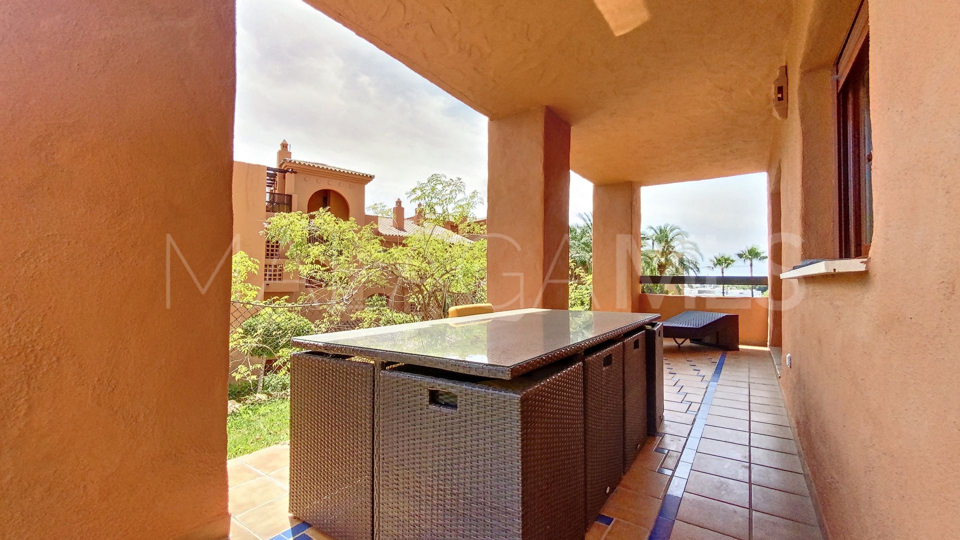 For sale ground floor apartment in Gazules del Sol