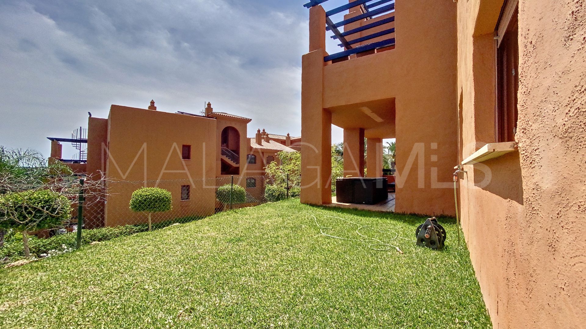 For sale ground floor apartment in Gazules del Sol