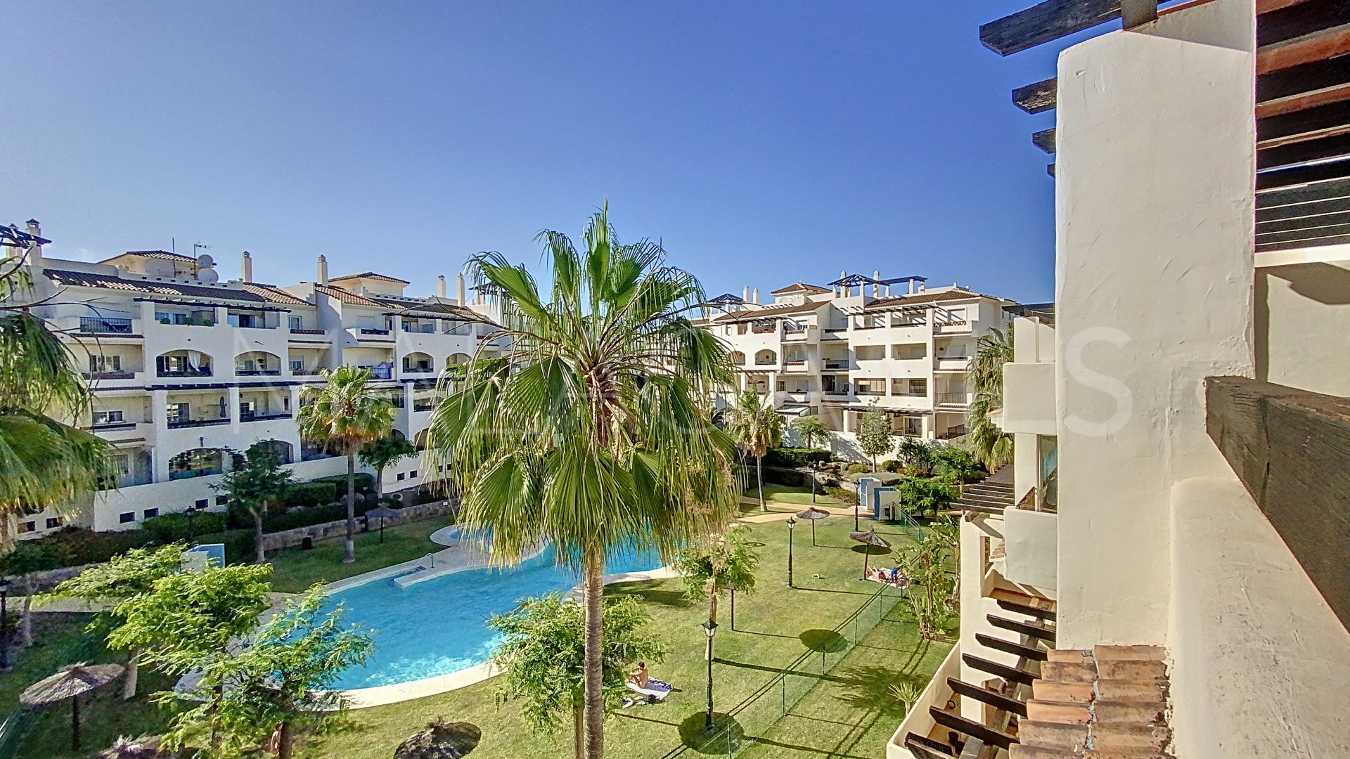 Sabinillas, apartamento with 2 bedrooms for sale