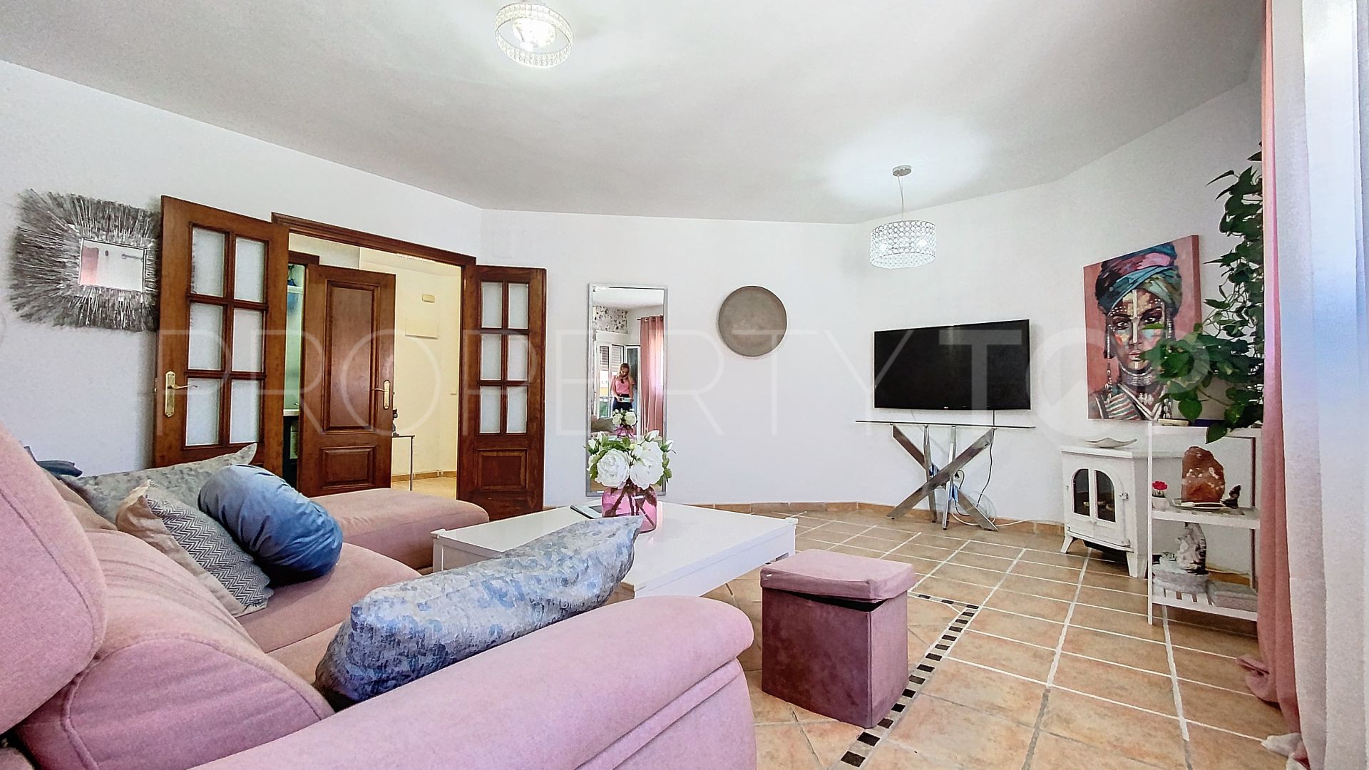 Apartamento en venta de 3 dormitorios en Estepona Centro