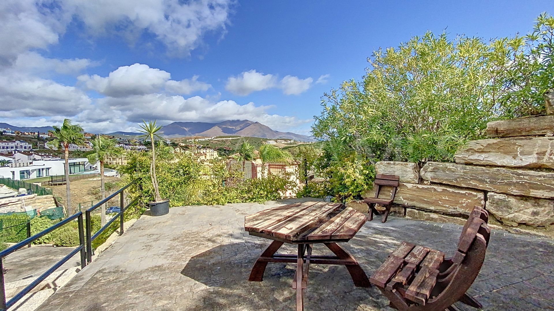 Erdgeschosswohnung for sale in Bahia de Casares