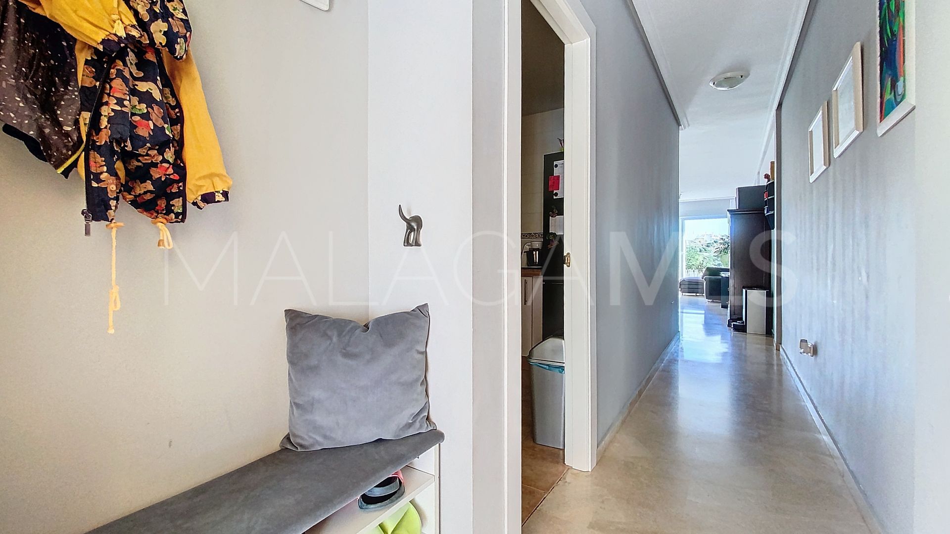 Buy 2 bedrooms ground floor apartment in Bahia de Casares