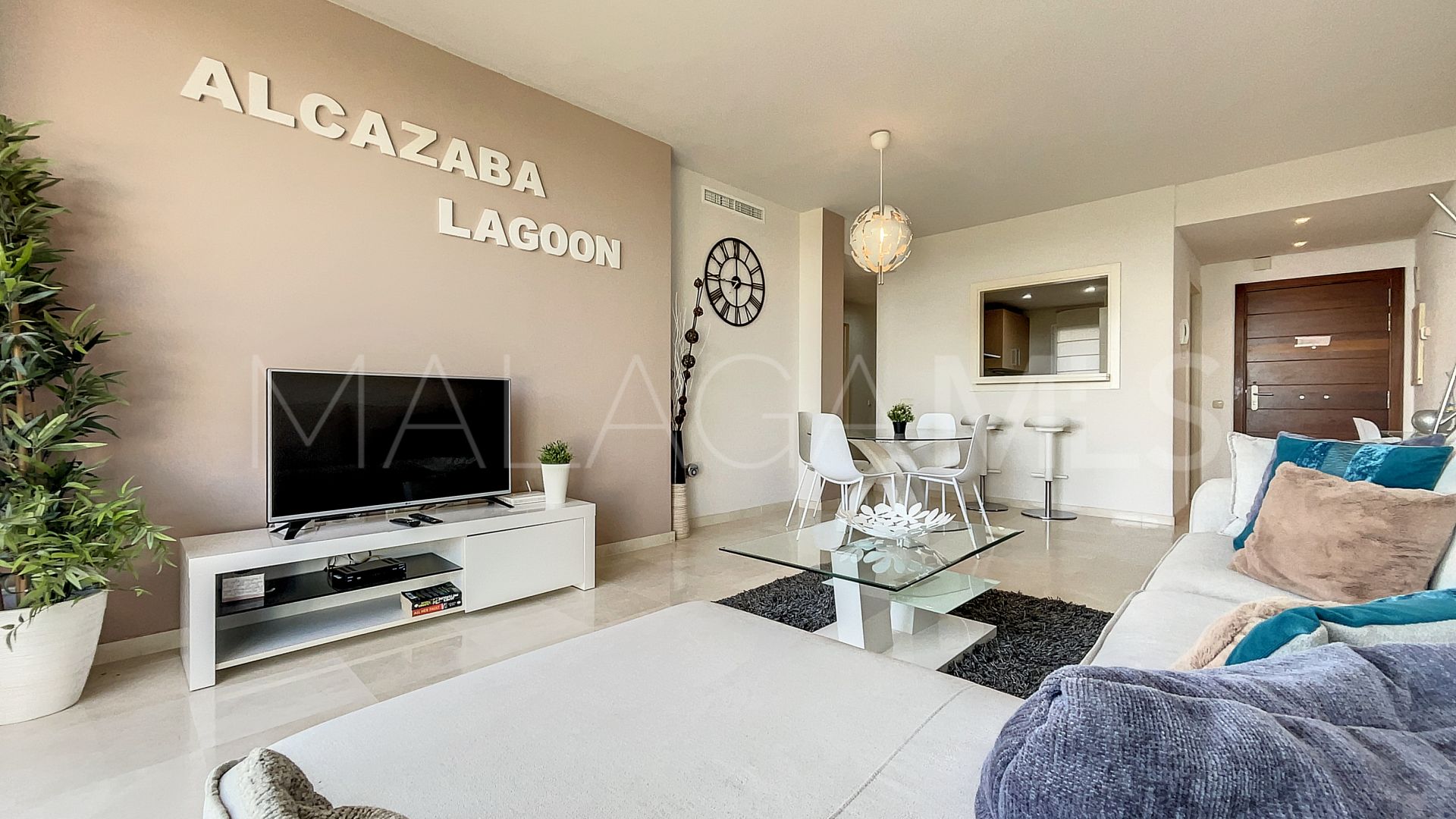 Appartement for sale in Alcazaba Lagoon