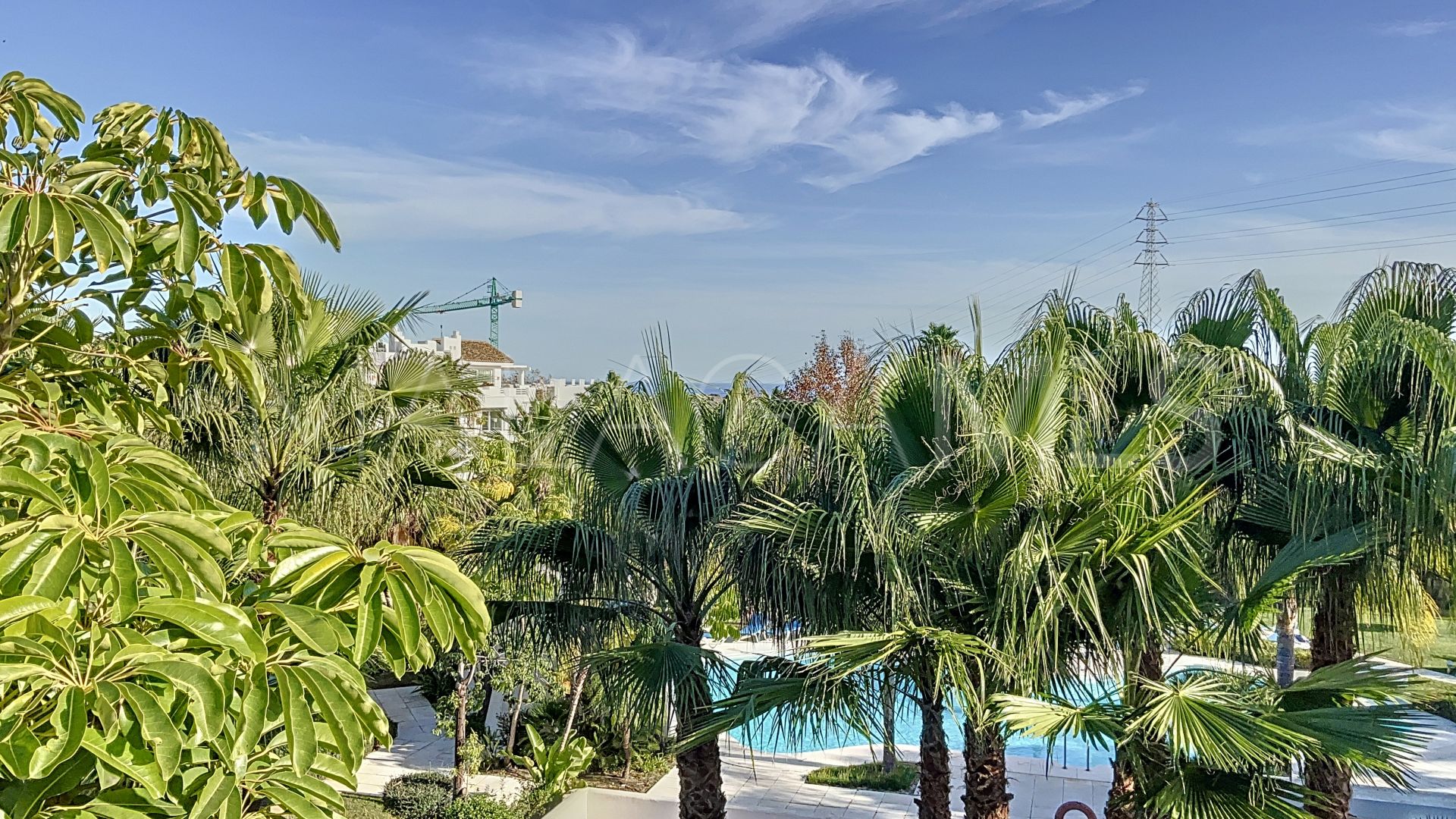 Lägenhet for sale in Alcazaba Lagoon