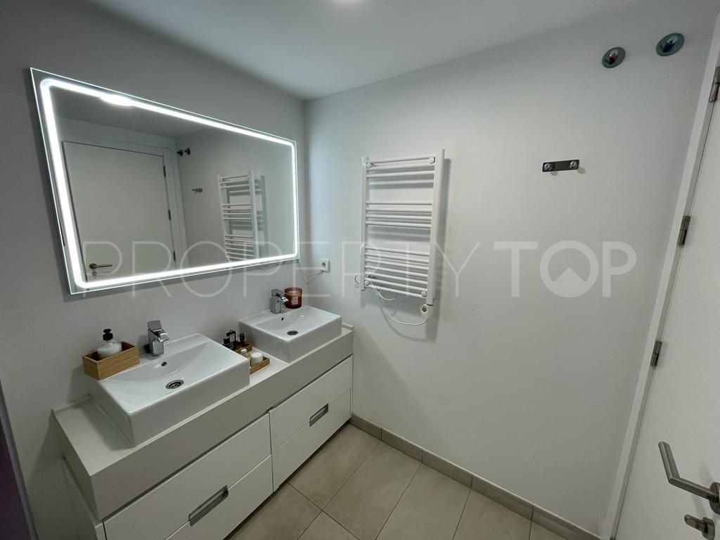 Se vende apartamento planta baja en Costa Galera con 3 dormitorios