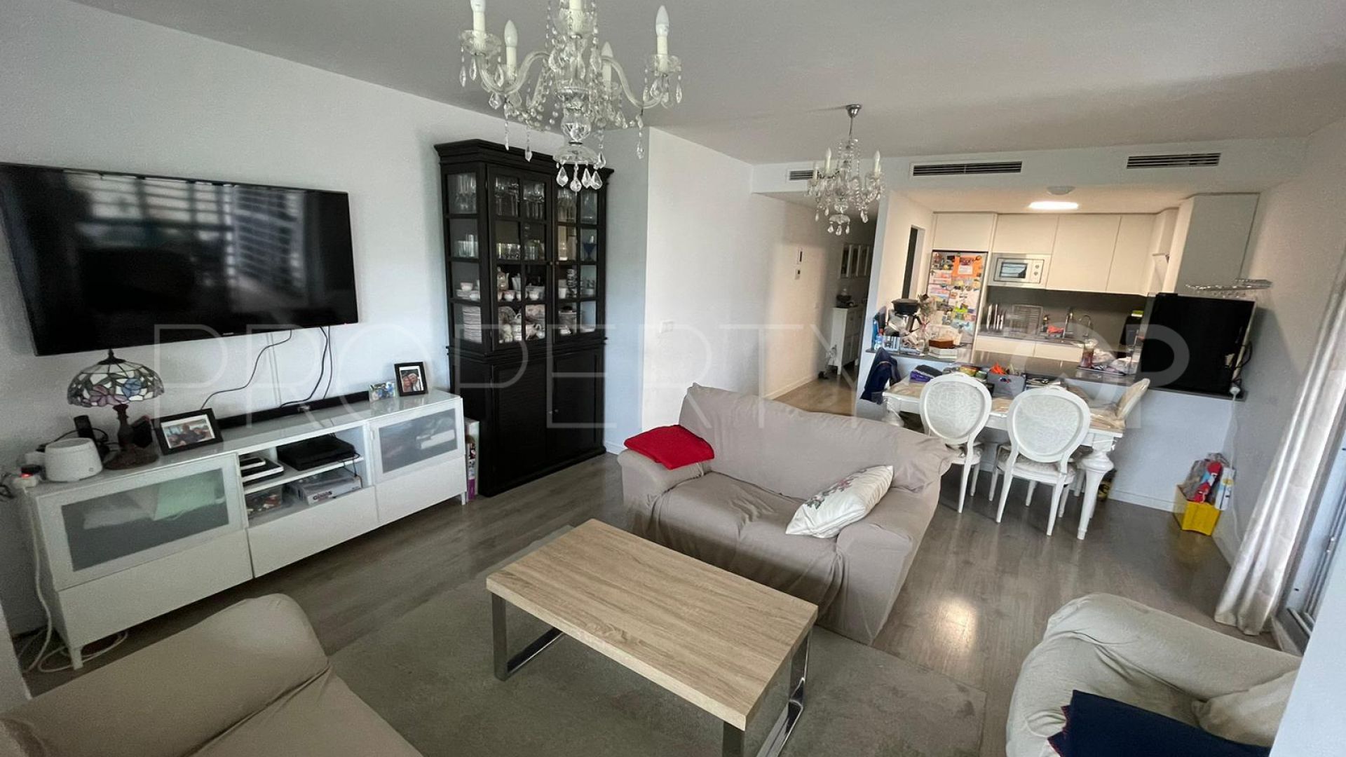 Se vende apartamento planta baja en Costa Galera con 3 dormitorios