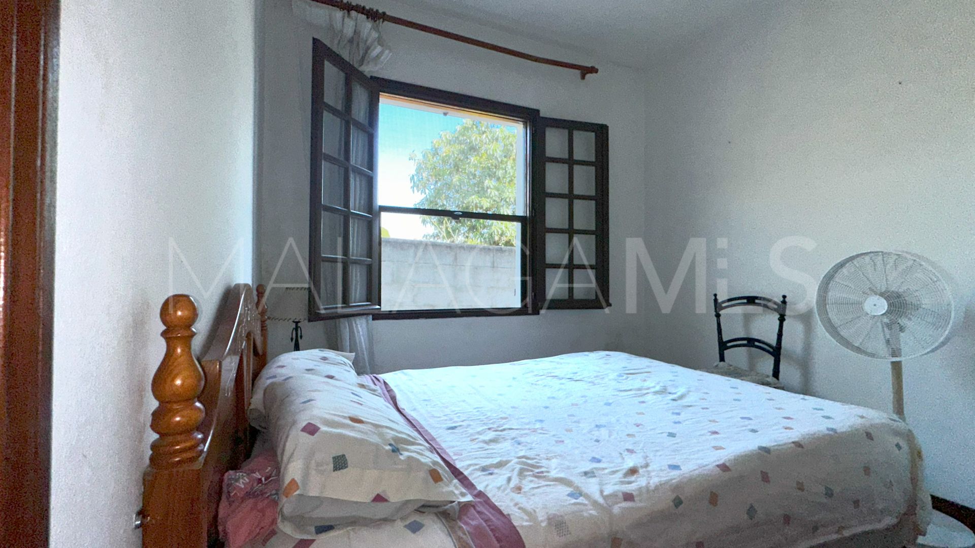 Casa for sale in El Velerin with 6 bedrooms