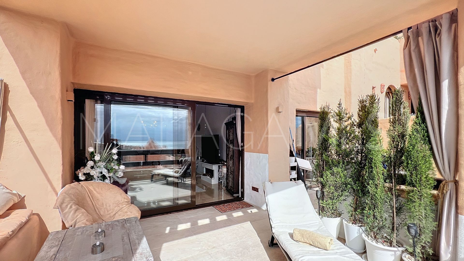 Appartement terrasse for sale in La Duquesa Golf