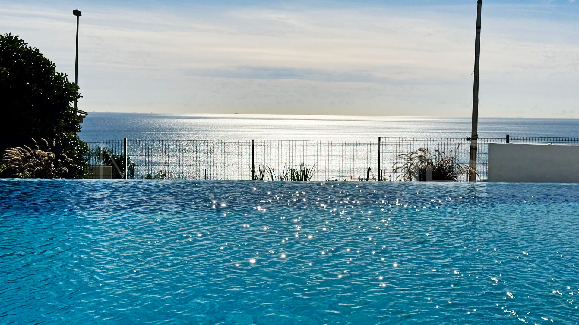 Lägenhet for sale in Casares Playa