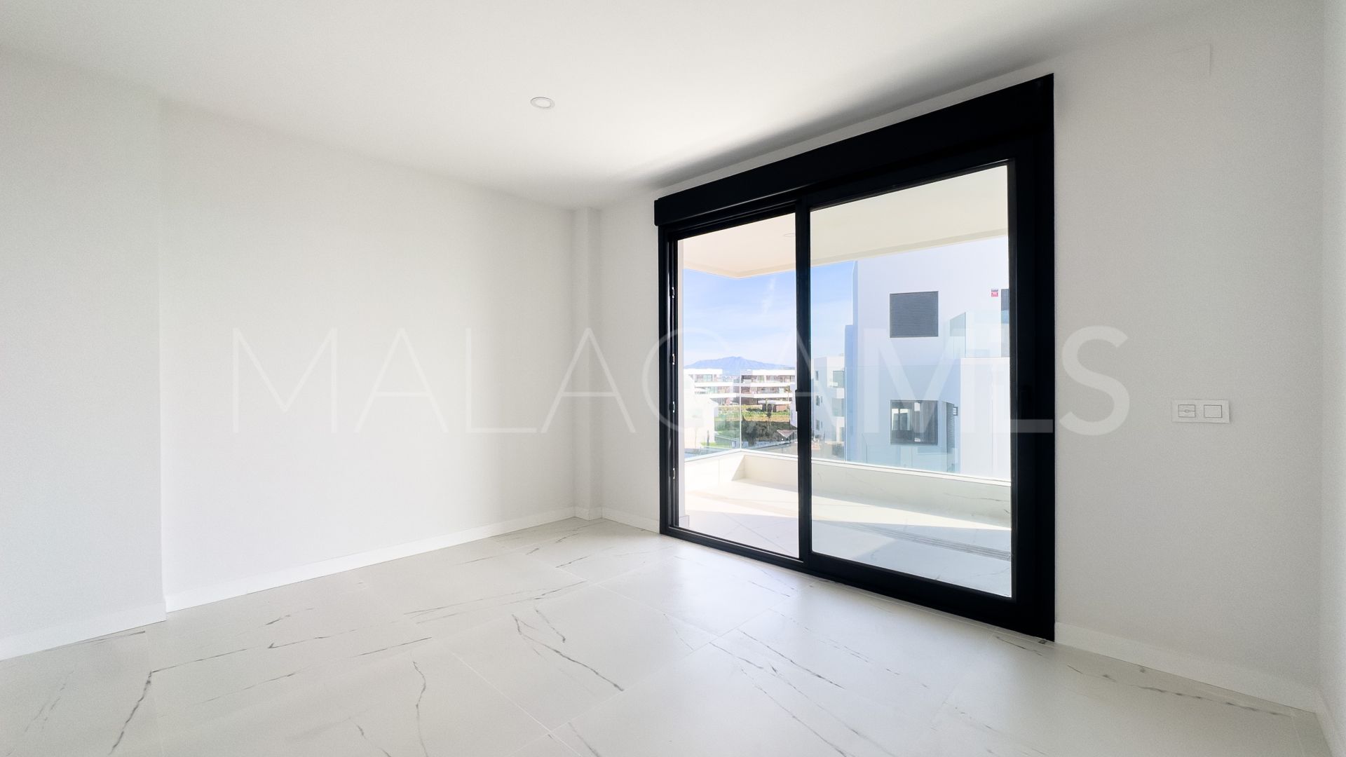 Lägenhet for sale in Casares Playa
