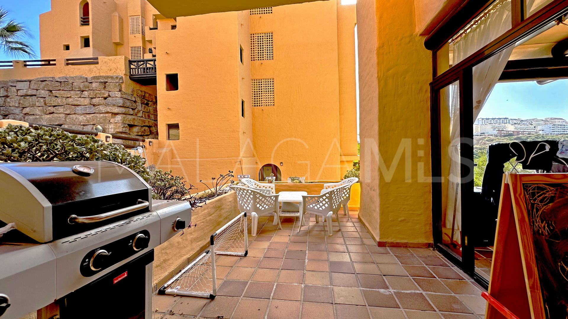 Apartamento planta baja for sale in Sabinillas