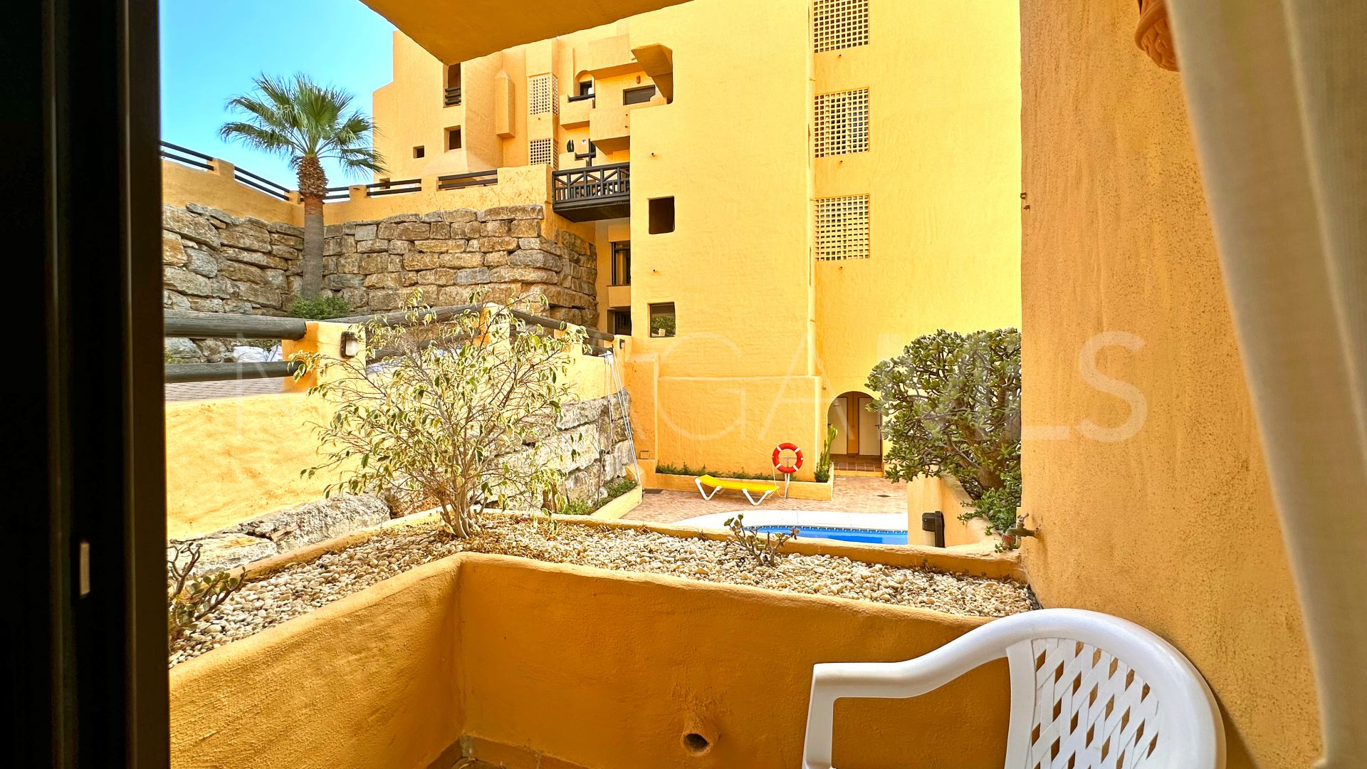 Apartamento planta baja for sale in Sabinillas