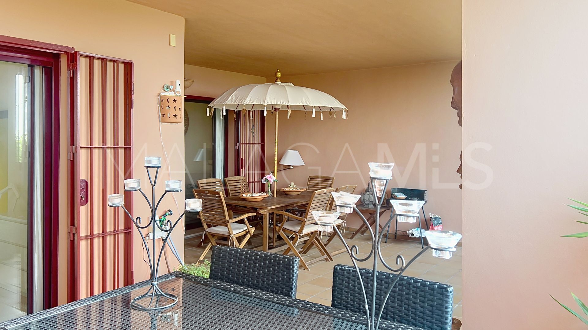 For sale 2 bedrooms ground floor apartment in Bahia de las Rocas