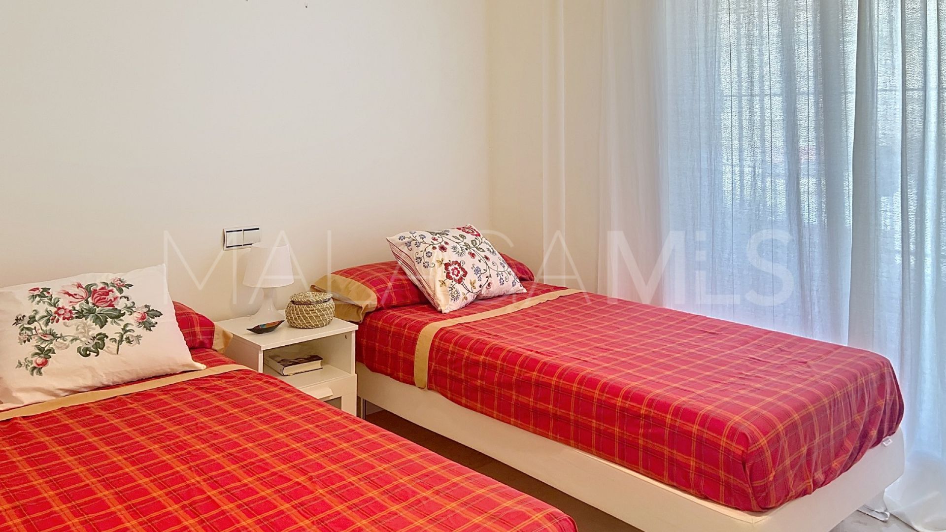 For sale 2 bedrooms ground floor apartment in Bahia de las Rocas