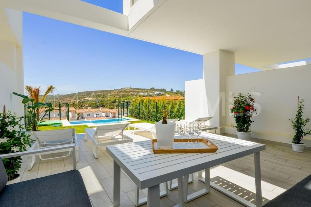 Maison de ville for sale in Bahia de las Rocas