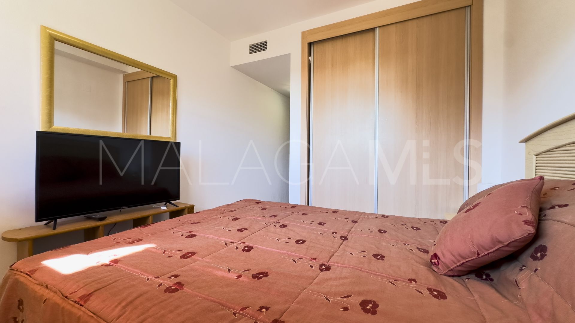 Apartamento planta baja with 2 bedrooms for sale in Casares del Sol - Casares Golf