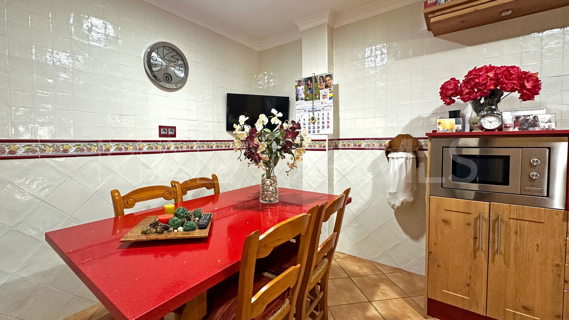 3 bedrooms town house in Estepona Centre for sale