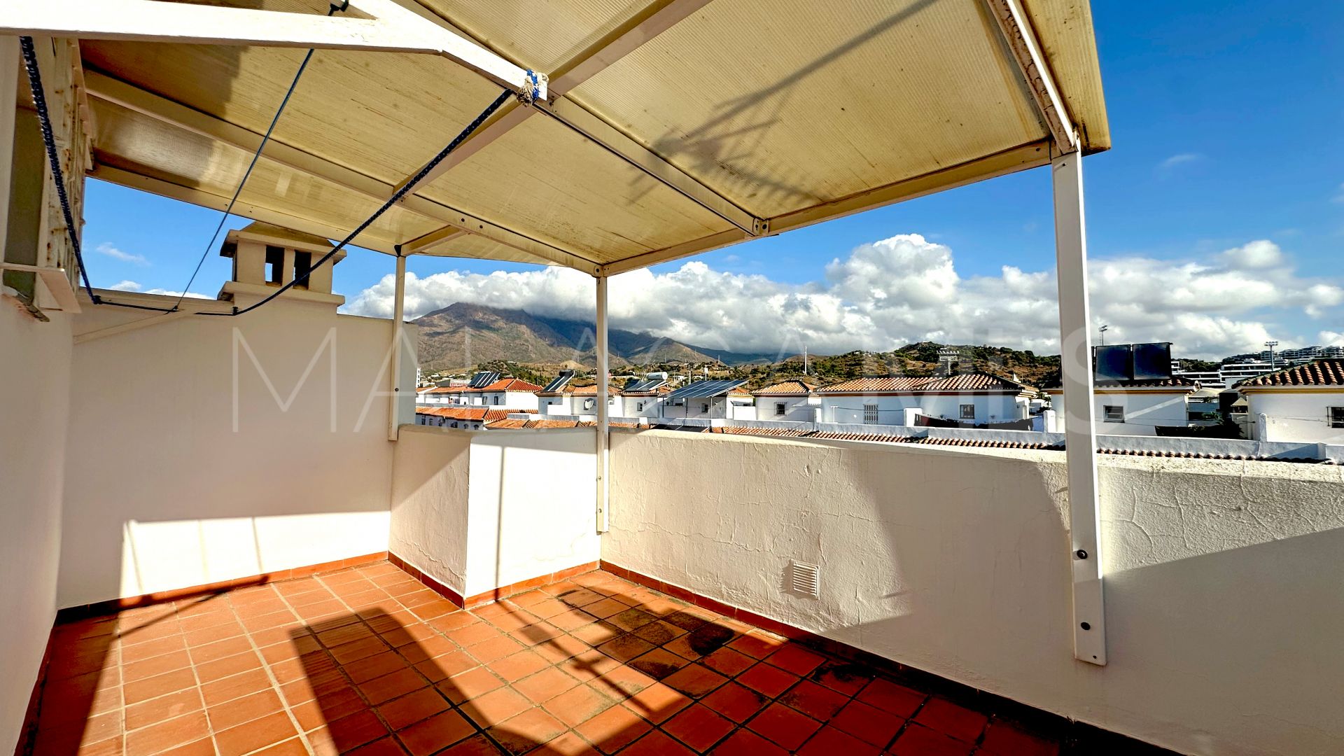 3 bedrooms town house in Estepona Centre for sale