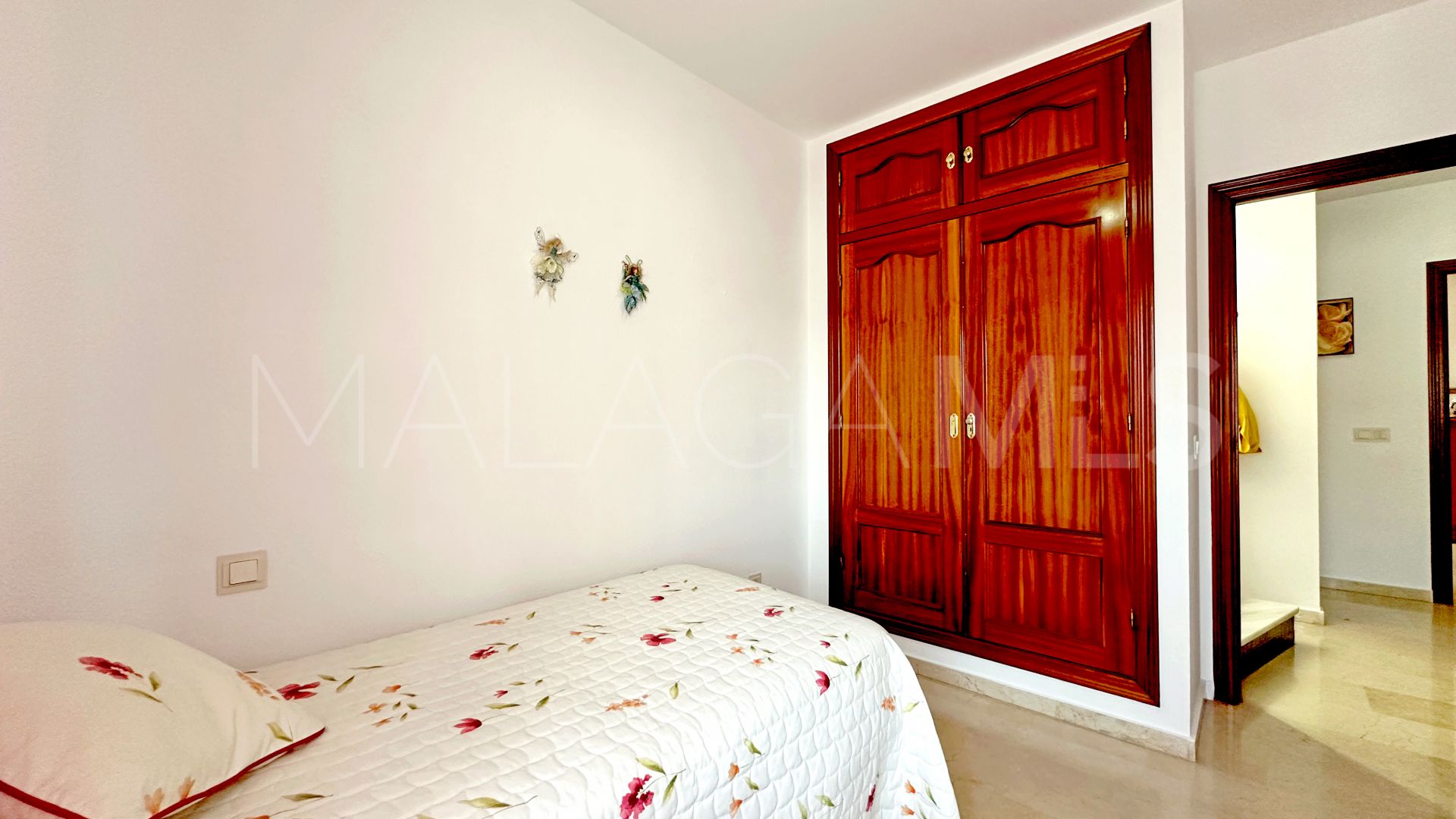 3 bedrooms town house in Estepona Centre for sale