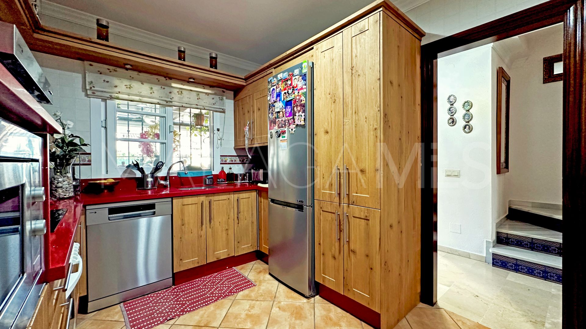 3 bedrooms town house in Estepona Centre for sale