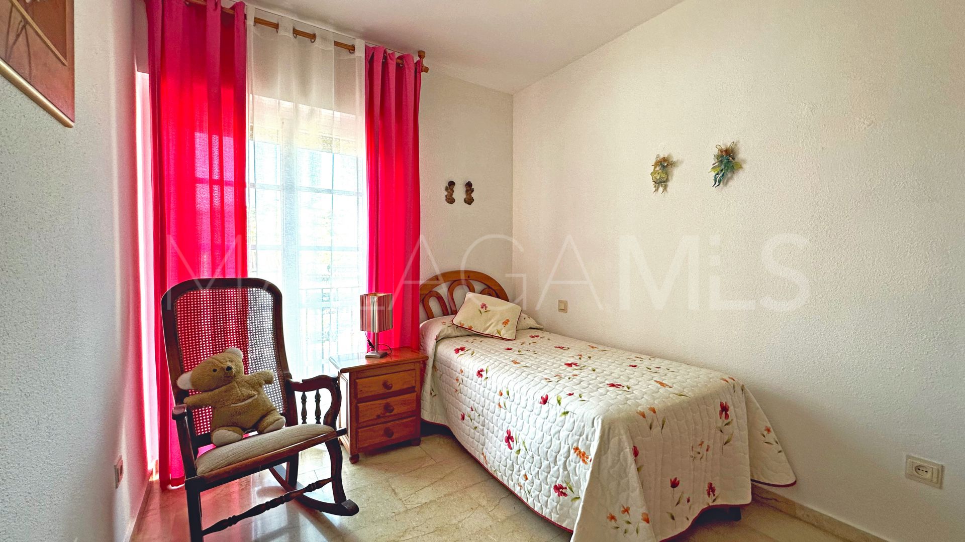3 bedrooms town house in Estepona Centre for sale