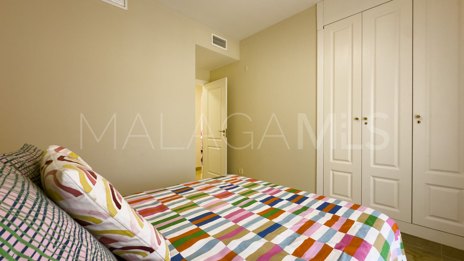Apartamento for sale in Puerto La Duquesa