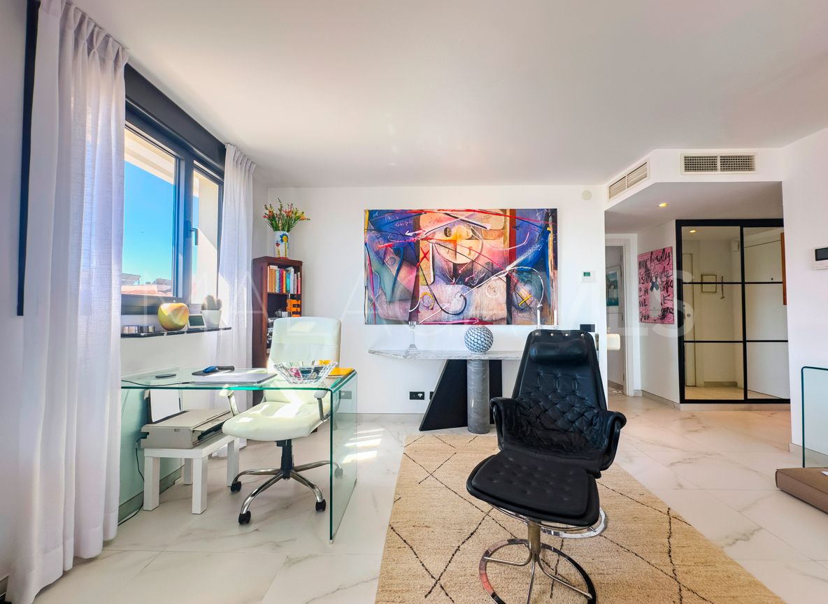 2 bedrooms Estepona Old Town penthouse for sale