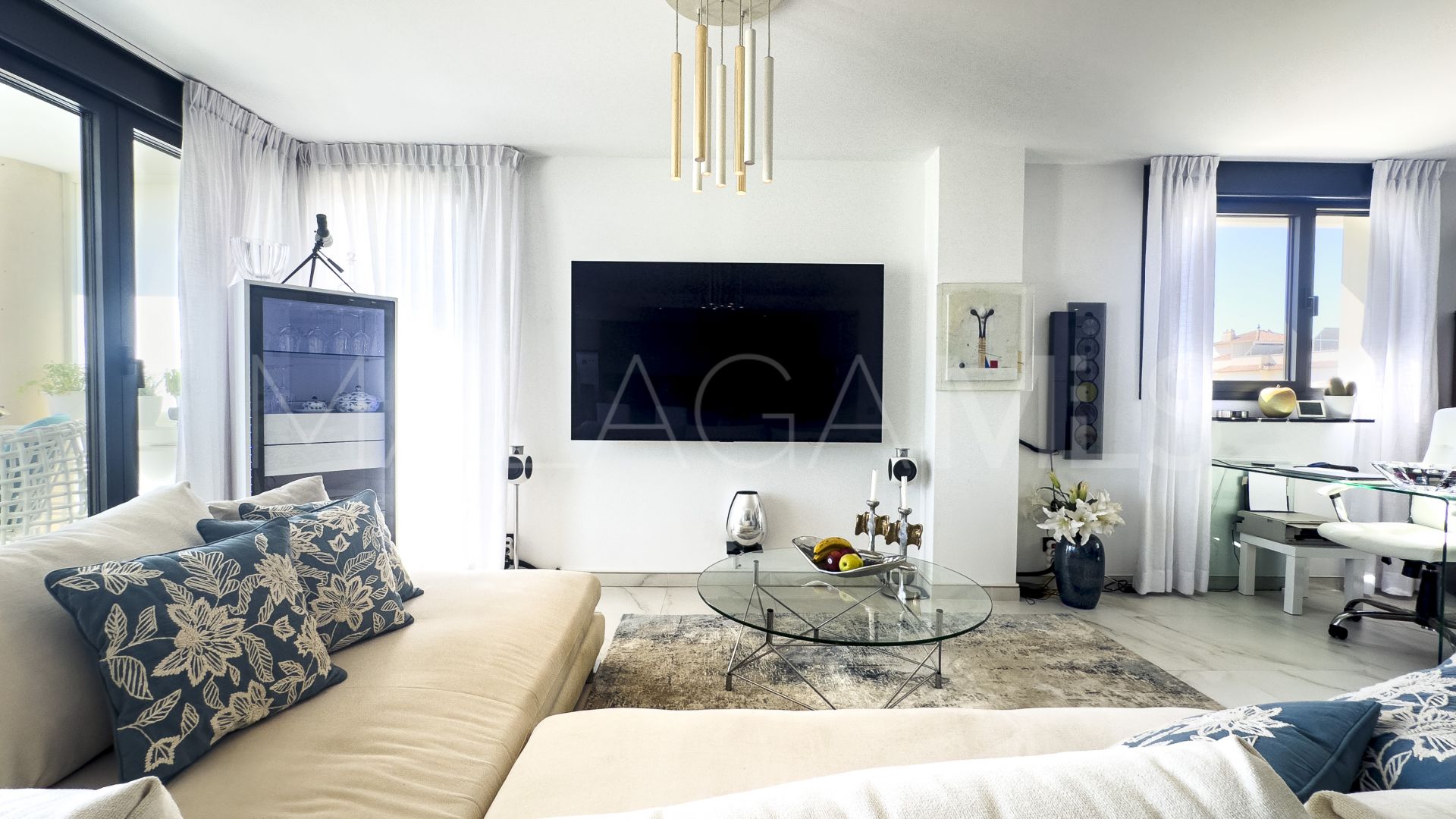 2 bedrooms Estepona Old Town penthouse for sale