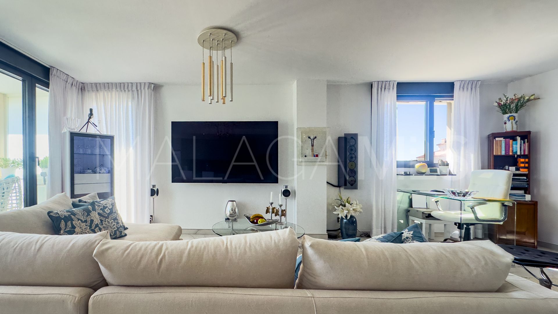 2 bedrooms Estepona Old Town penthouse for sale