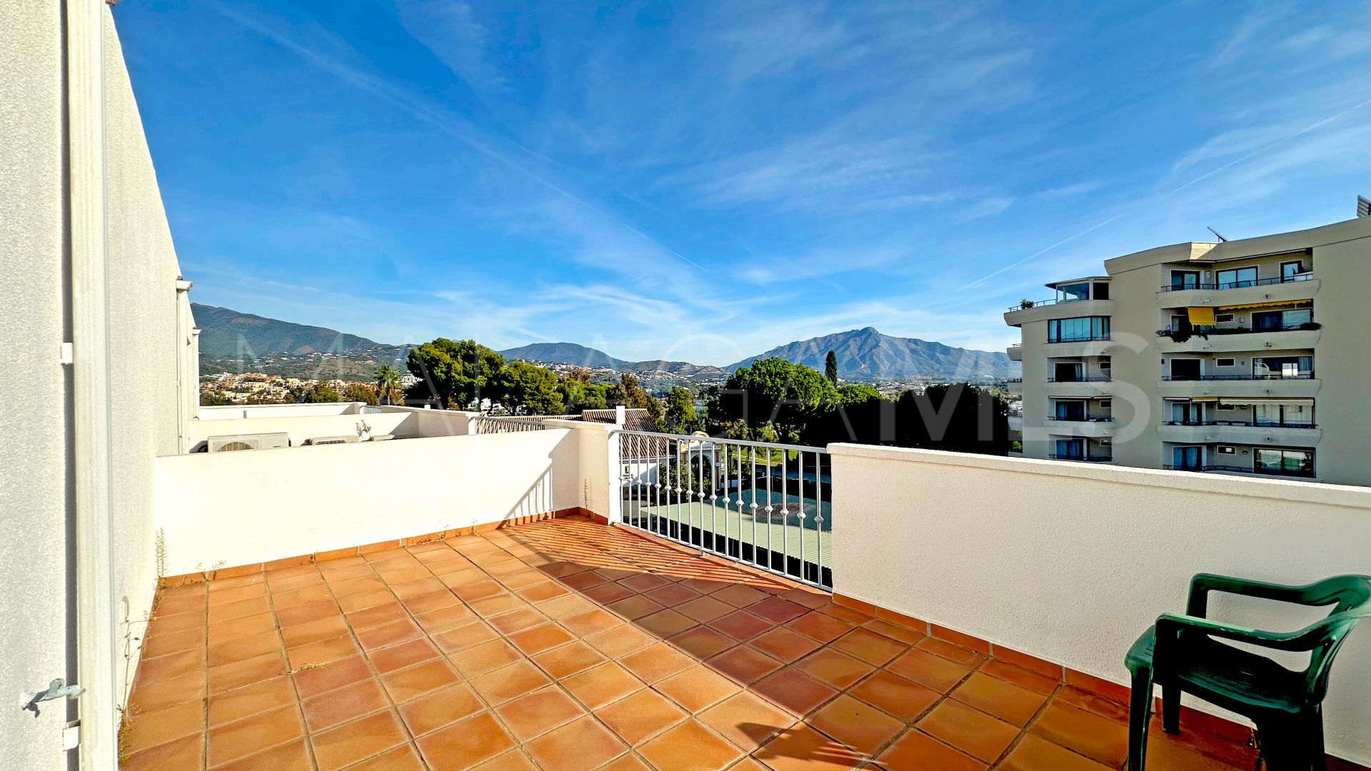 Radhus for sale in Atalaya Golf