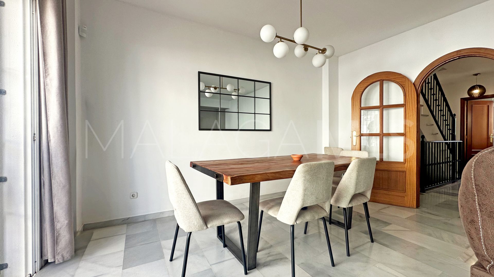 Radhus for sale in Atalaya Golf