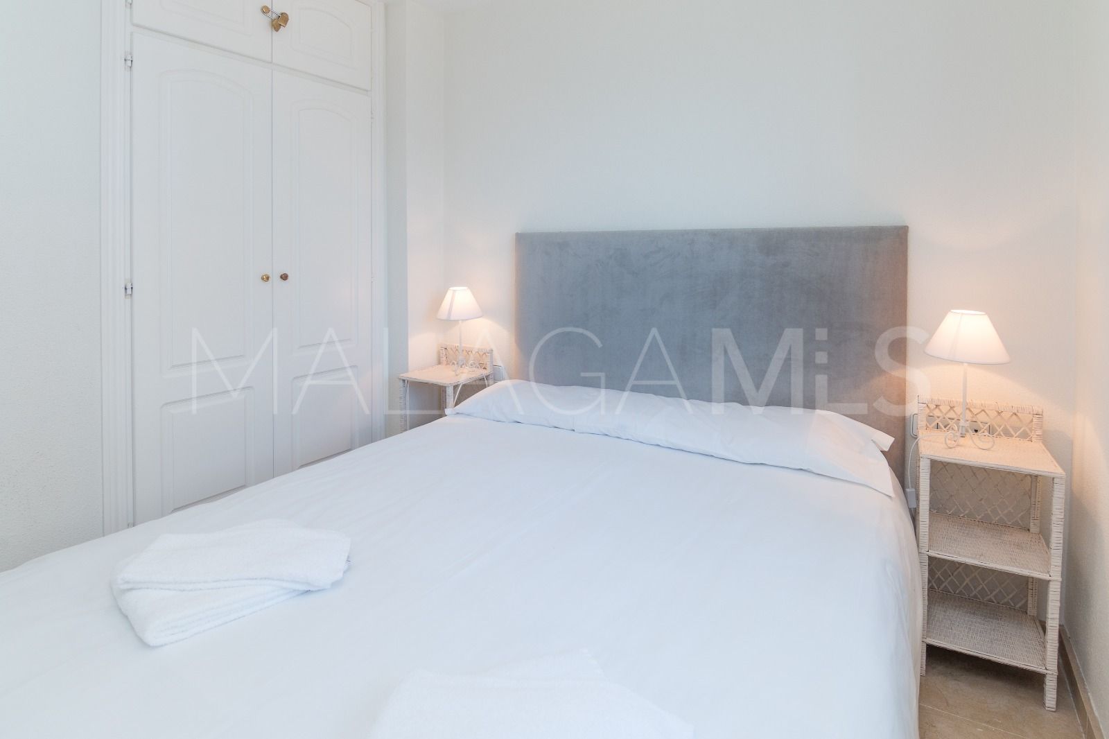 2 bedrooms Puerto La Duquesa apartment for sale