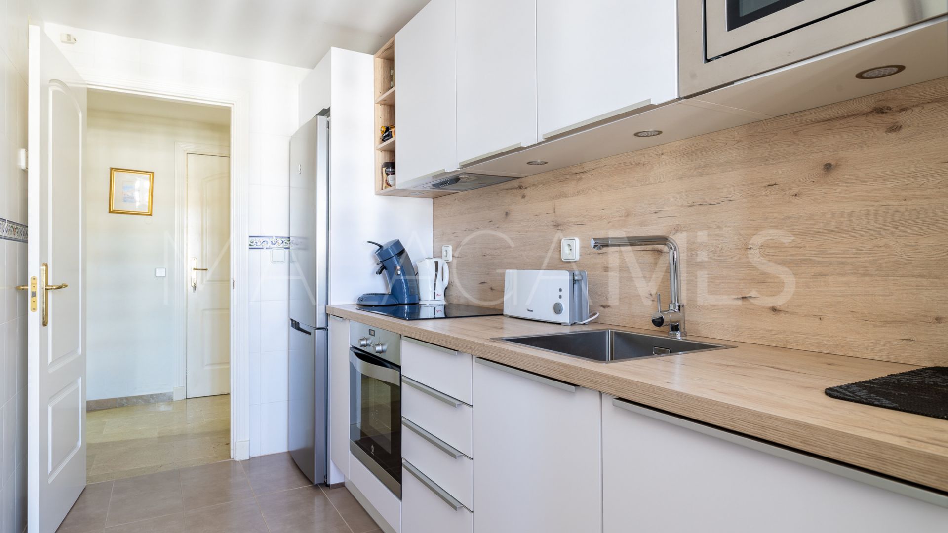 2 bedrooms Puerto La Duquesa apartment for sale