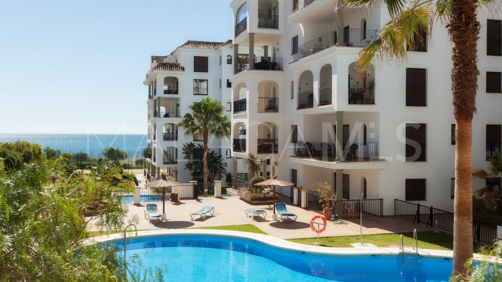 2 bedrooms Puerto La Duquesa apartment for sale
