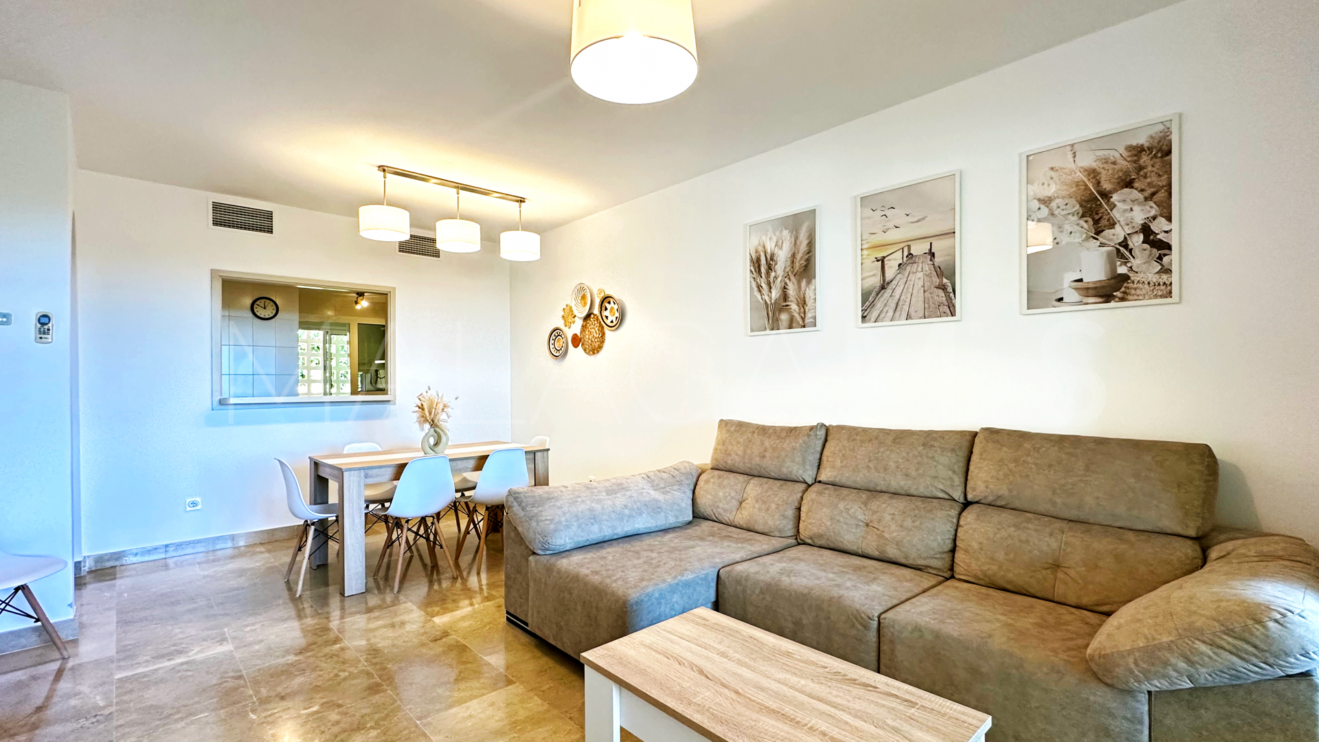 For sale apartment with 2 bedrooms in Duquesa Village