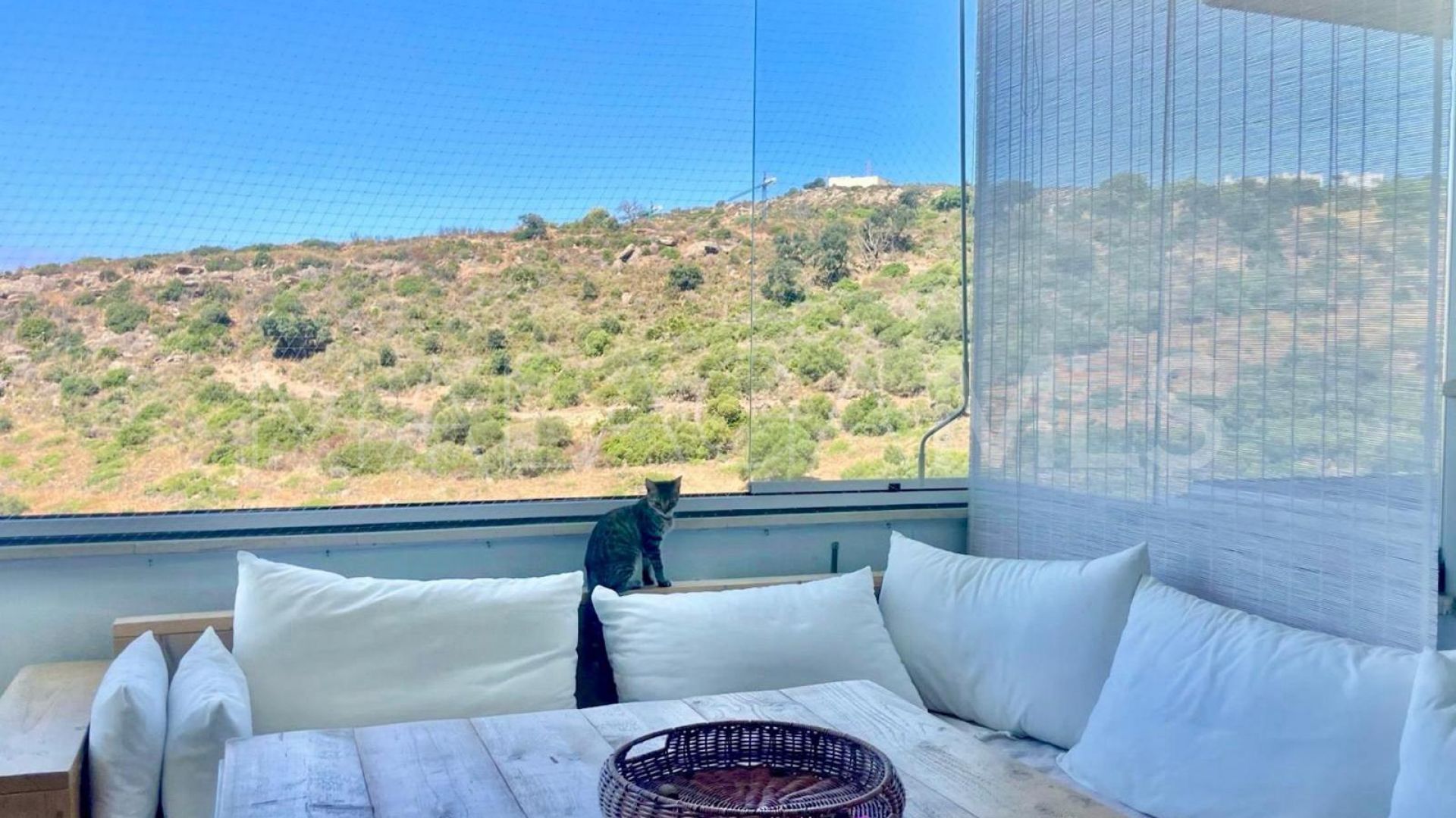 Bahia de las Rocas, apartamento planta baja for sale