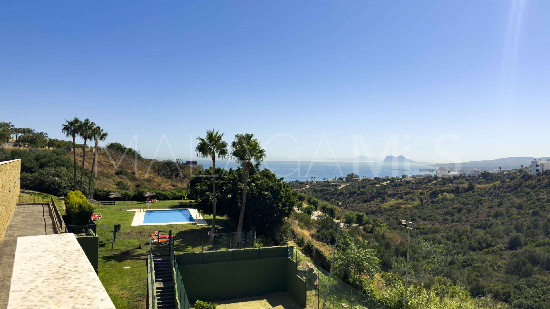 Markplanslägenhet for sale in Bahia de las Rocas